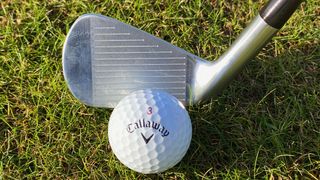 Photo of the Callaway Chrome Tour X Golf Ball