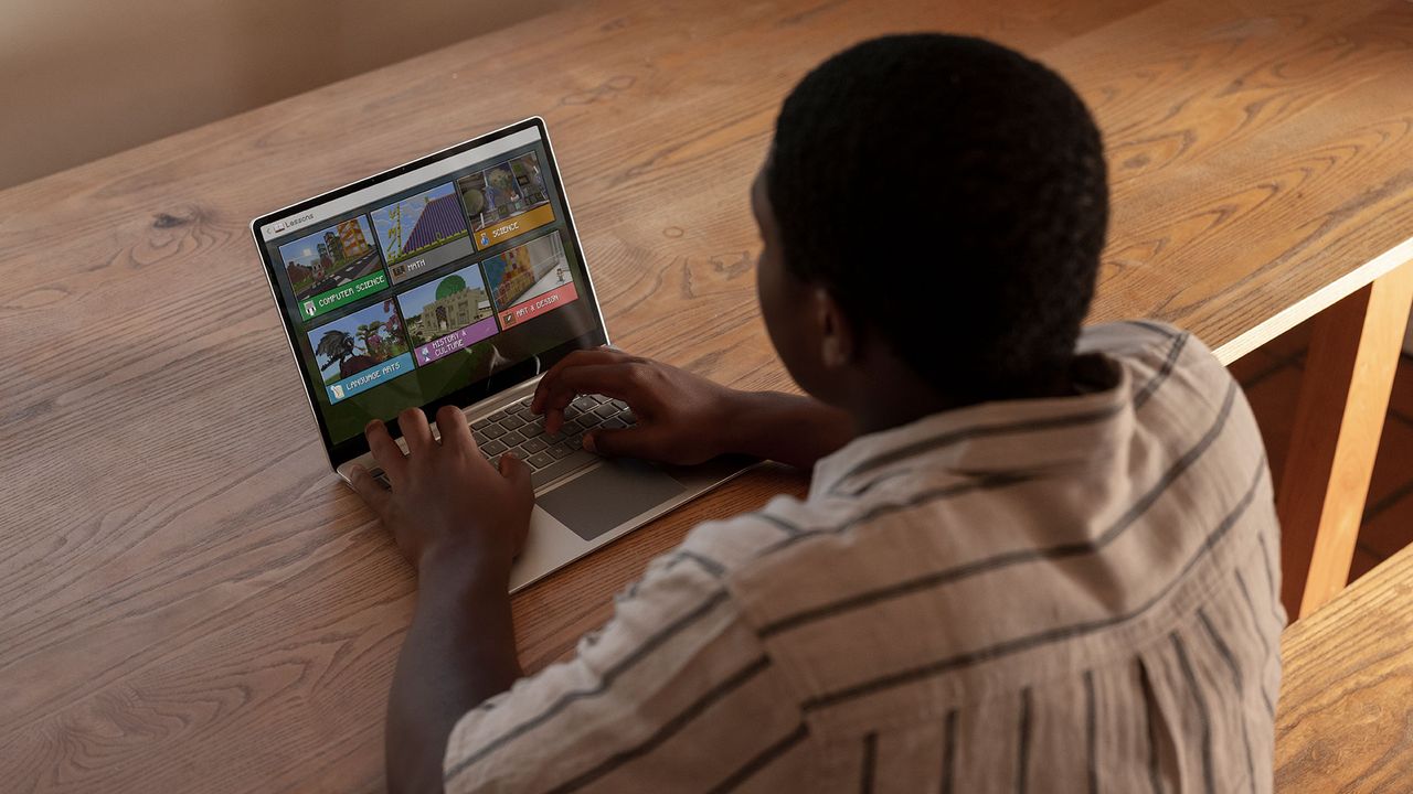 Microsoft Surface Laptop Go