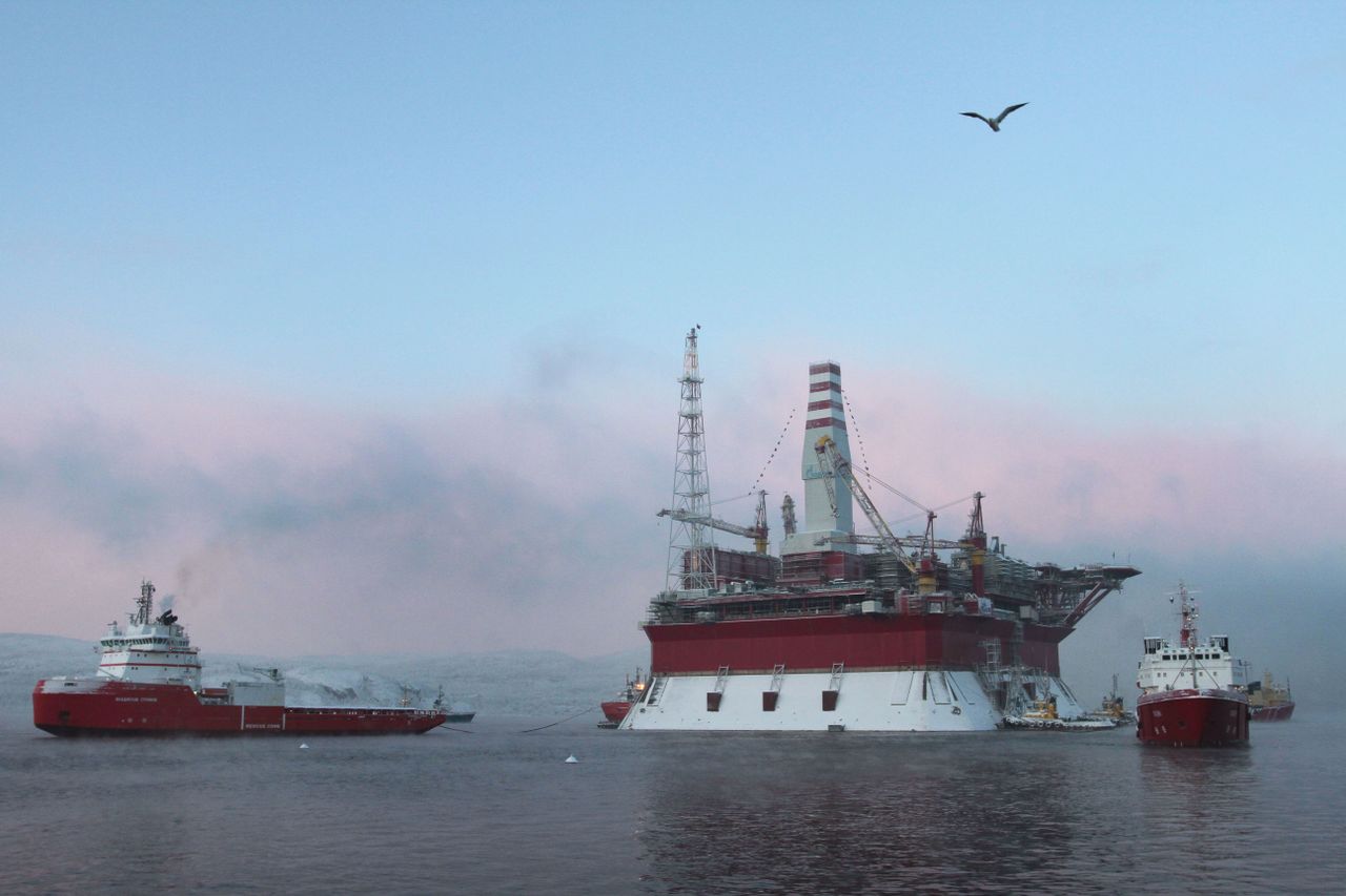 An oil platform in Severodvinsk.