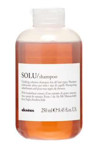 SOLU clarifying shampoo