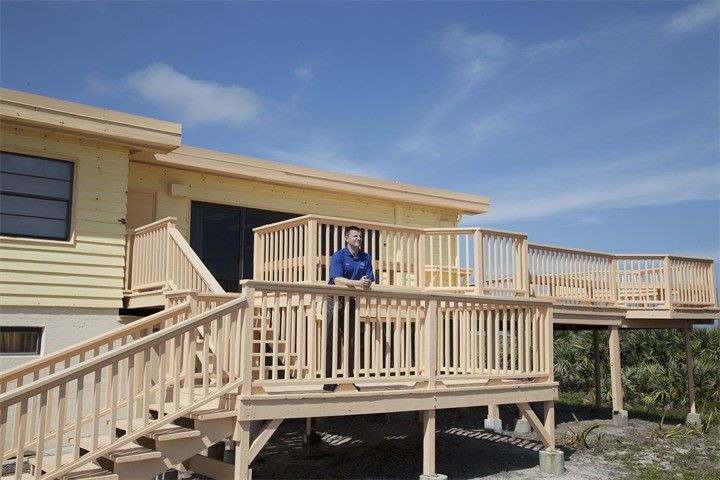 Hurricane Matthew Trashes Iconic NASA Beach House | Space