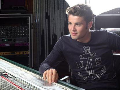 Joe McElderry: 'I'm open to the idea of having a boyfriend' - X Factor, winner, admits, gay, comes out, celebrity, news, Marie Claire