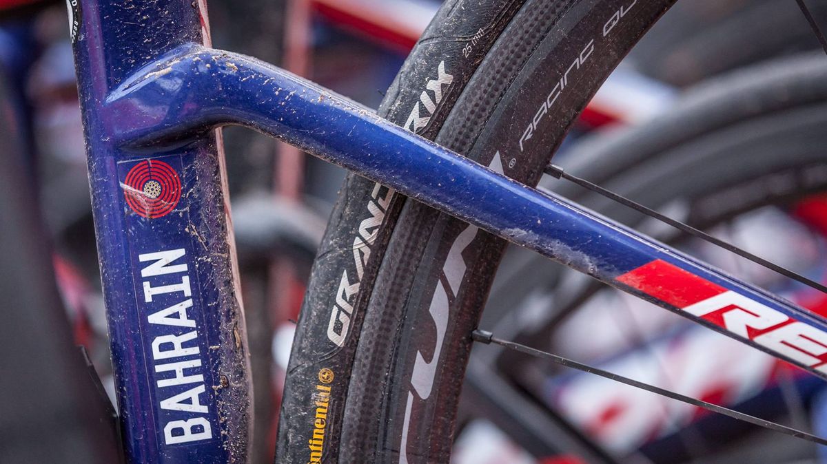 A dirty frame after a training ride