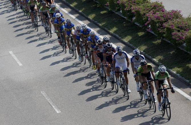 The peloton climb during the Tour of Hainan