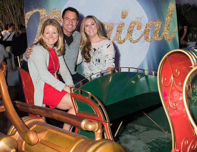 HallmarkSixFlagsHolidayinthePark.jpg