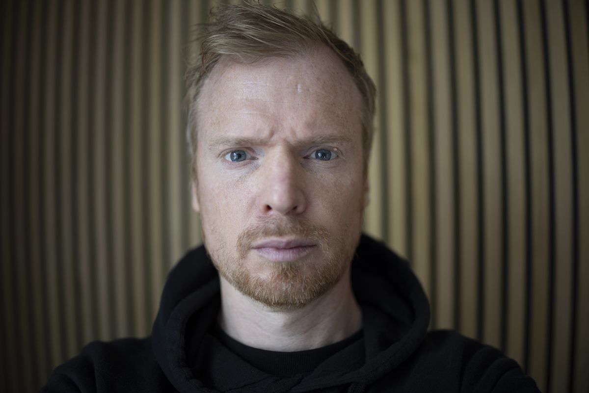 Self portrait taken with the Canon RF 35mm F1.4L IS VCM, uncorrected raw file