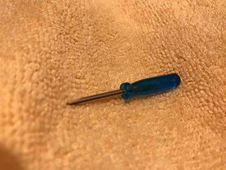 Small Phillips head screwdriver
