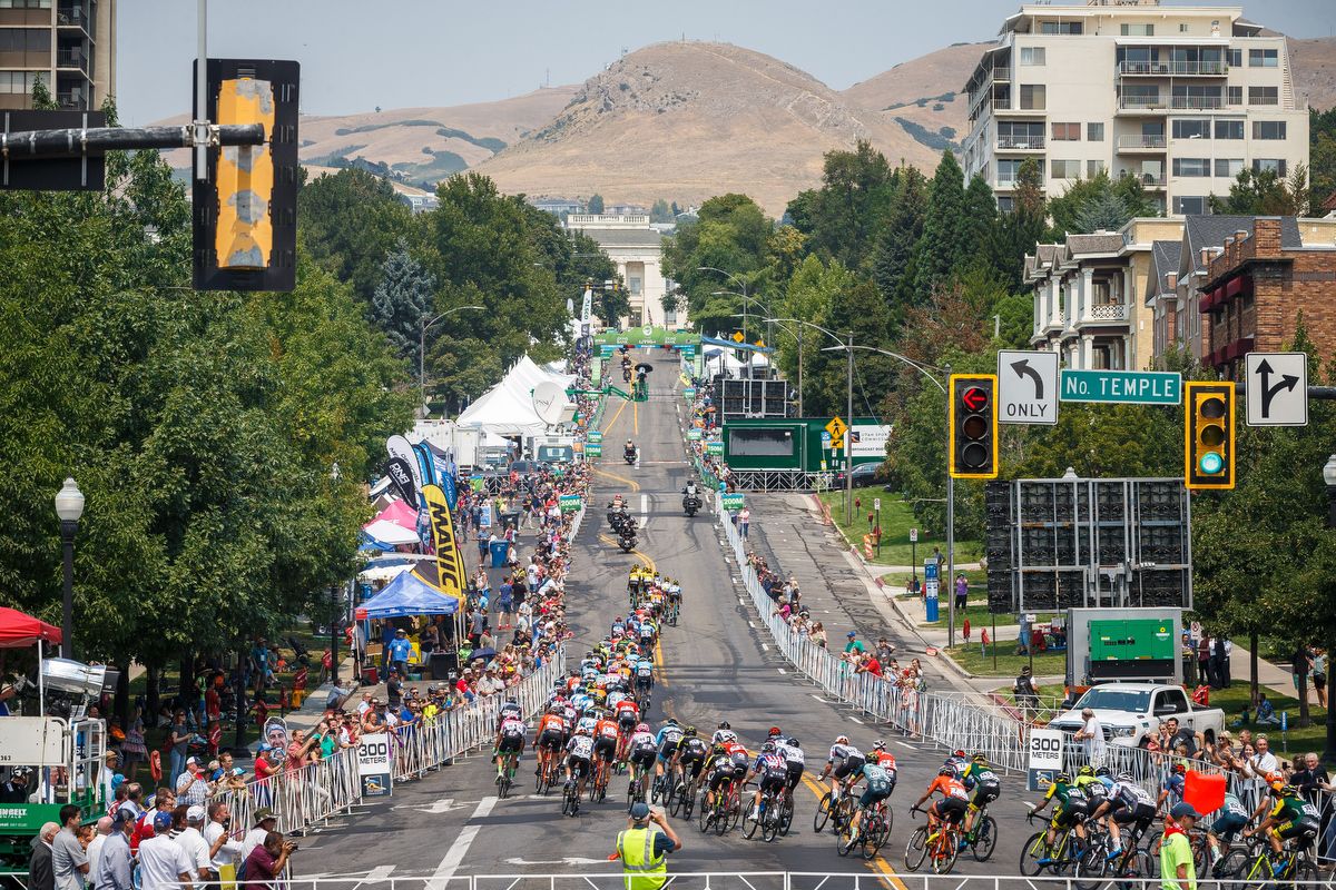 The peloton makes the final right turn before the start/finish hill in Salt Lake City