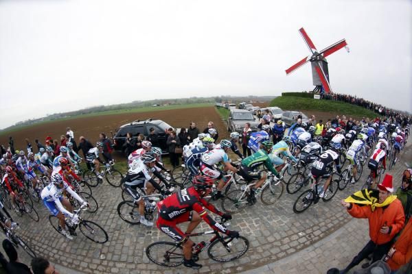 An early moment in the race