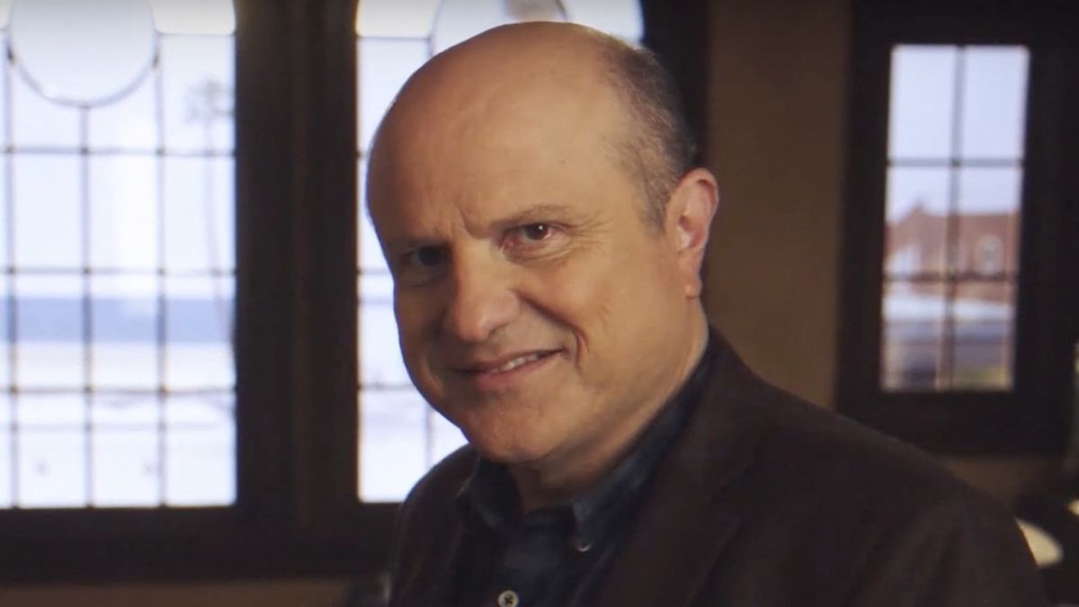 Enrico Colantoni as Keith Mars in Veronica Mars Season 4