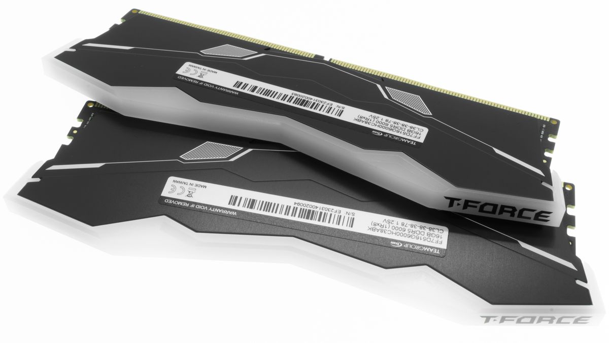 TeamGroup T-Force Delta&alpha; DDR5-6000 C38