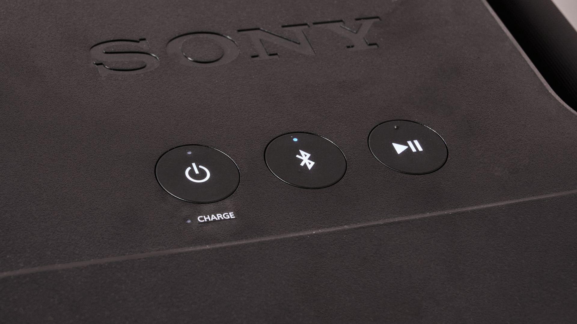 Button controls on top of the Sony ULT Tower 5