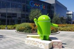 android nougat statue shst