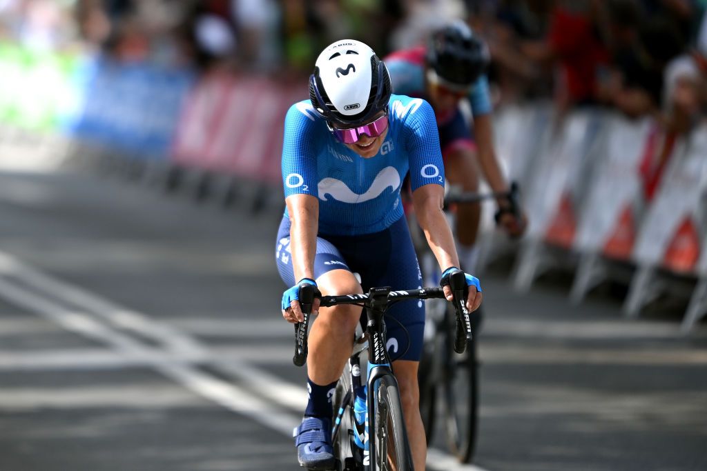 SANTIAGO DE COMPOSTELA SPAIN SEPTEMBER 05 Leah Thomas of United States and Movistar Team crosses the finishing line during the 7th Ceratizit Challenge By La Vuelta 2021 Stage 4 a 1074 km at stage from As Pontes to Santiago de Compostela ChallengeVuelta CERATIZITChallenge21 on September 05 2021 in Santiago de Compostela Spain Photo by Stuart FranklinGetty Images