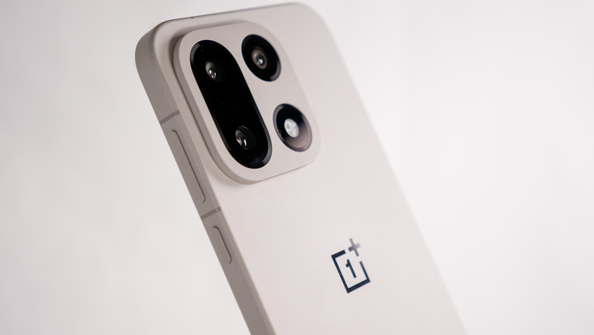The back camera module on the Sand Storm color OnePlus 15