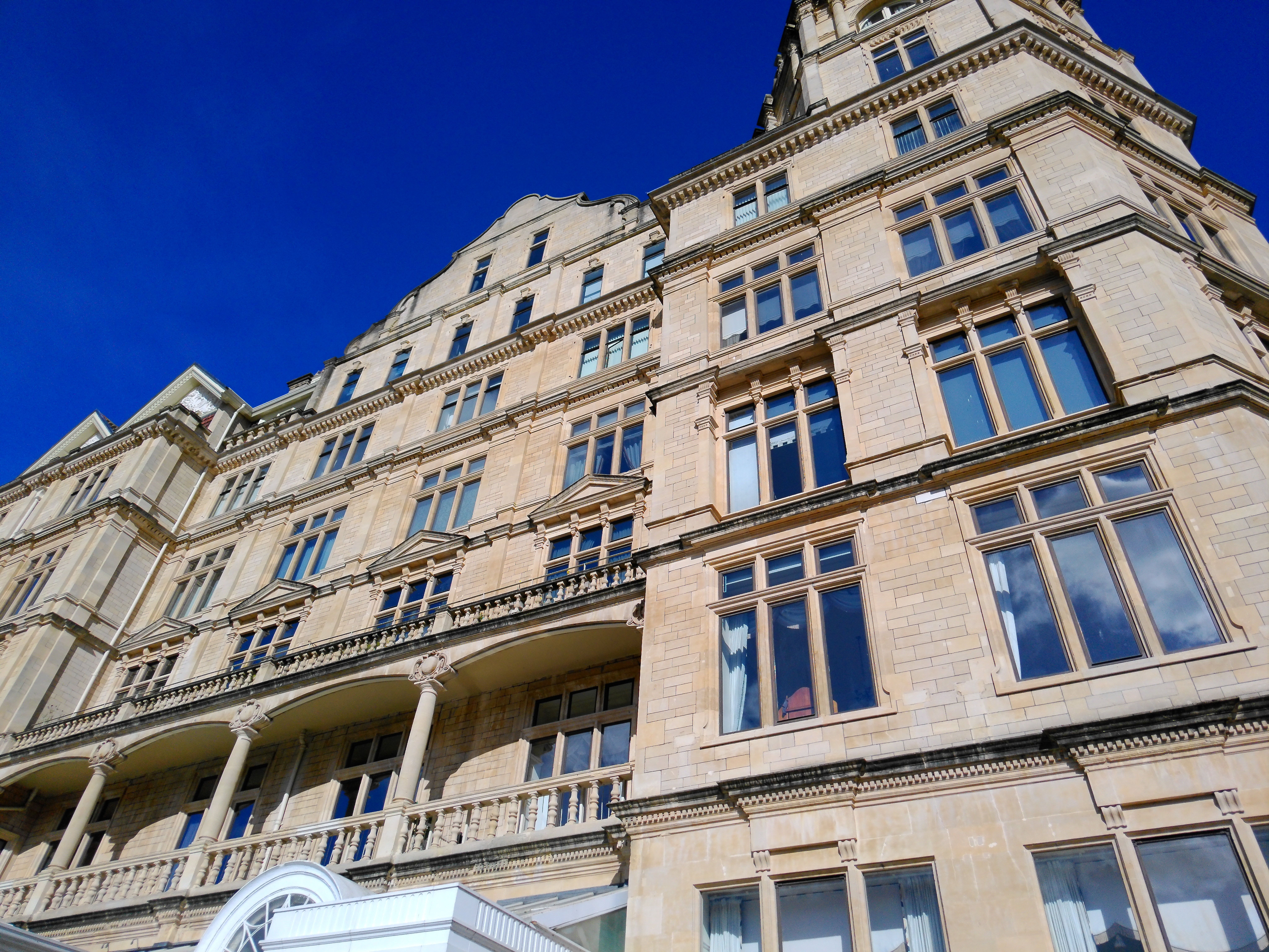 Yashica FX-D 300 example shot