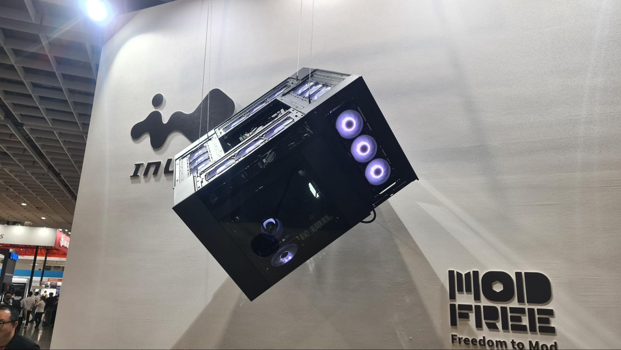 Fractal Design Showcases its Terra SFF Case at Computex