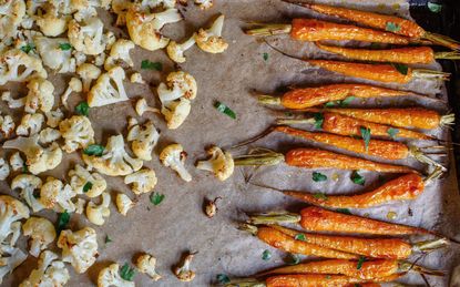 Does It Matter Which Side Of Parchment Paper Faces Up?