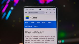 F-Droid website on the Galaxy S25 Ultra