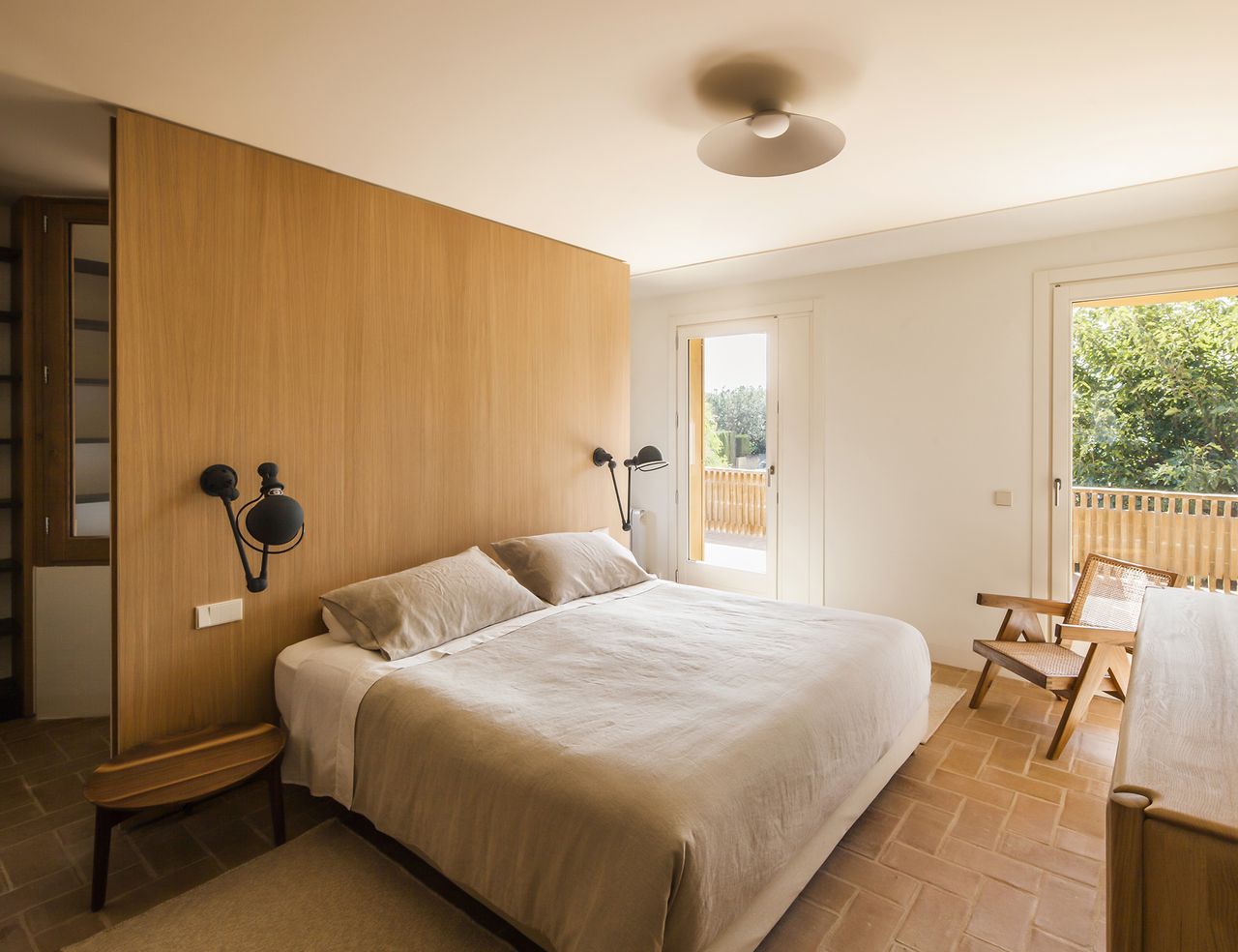 Interior views, House near Girona
