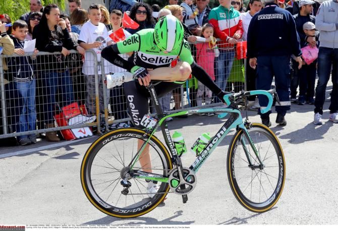 David Tanner (Belkin) stretching before stage 6
