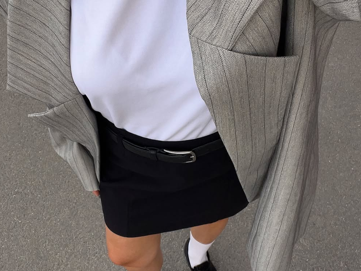 woman wearing fall loafer outfit idea 2025