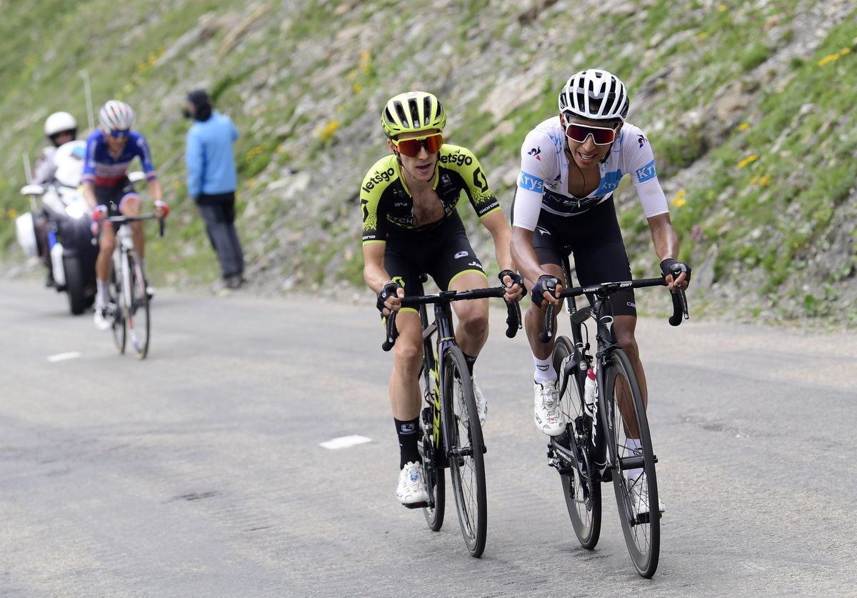 Egan Bernal (Team Ineos) and Simon Yates (Mitchelton-Scott)
