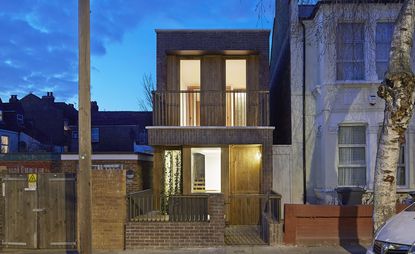 The Haringey Brick House in north London completes a row of Victorian terraces with a design which is &#039;both modern and antique&#039;