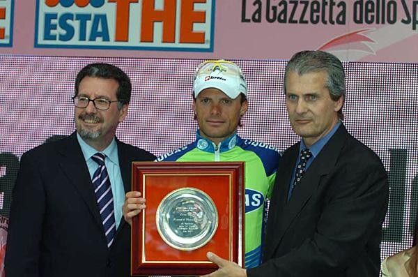 Danilo Di Luca (Liquigas) awarded.