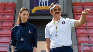 Tanya Reynolds and Jason Sudeikis in Ted Lasso season 4