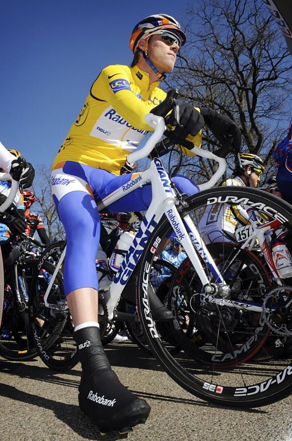 Lars Boom (Rabobank) maintained his overall lead.