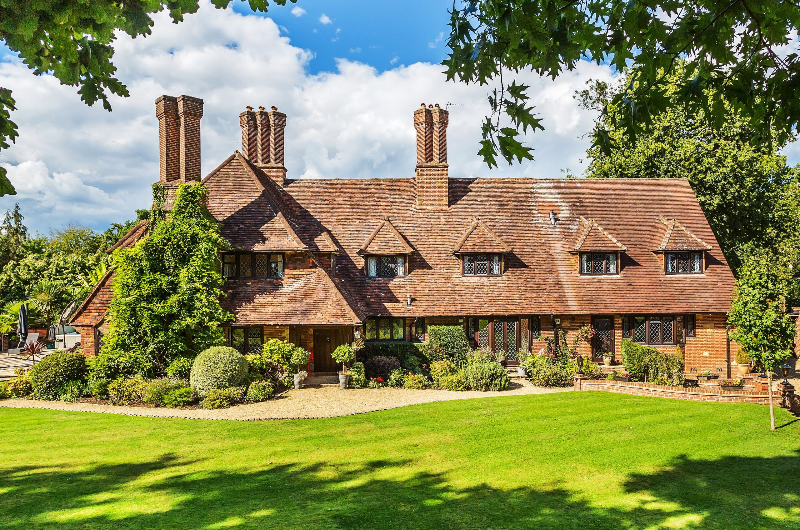 An astonishing Beauty Of A House Has Come Up For Sale Just Outside 