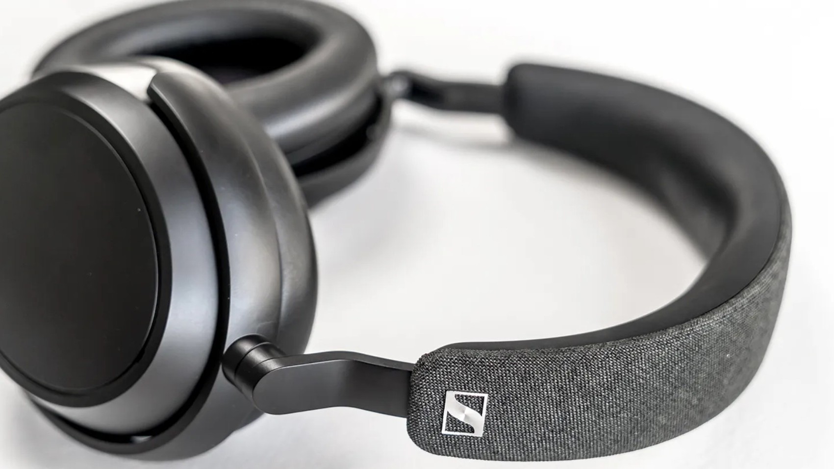Sennheiser Momentum 4