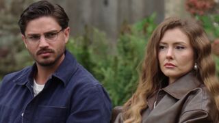 Guillermo and Kara on 90 Day: The Last Resort listening to a therapist. 