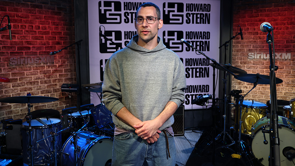 NEW YORK, NEW YORK - APRIL 28: Jack Antonoff appears on SiriusXM's 'The Howard Stern Show' at SiriusXM Studios on April 28, 2026 in New York City.  (Photo by Cindy Ord/Getty Images for SiriusXM)