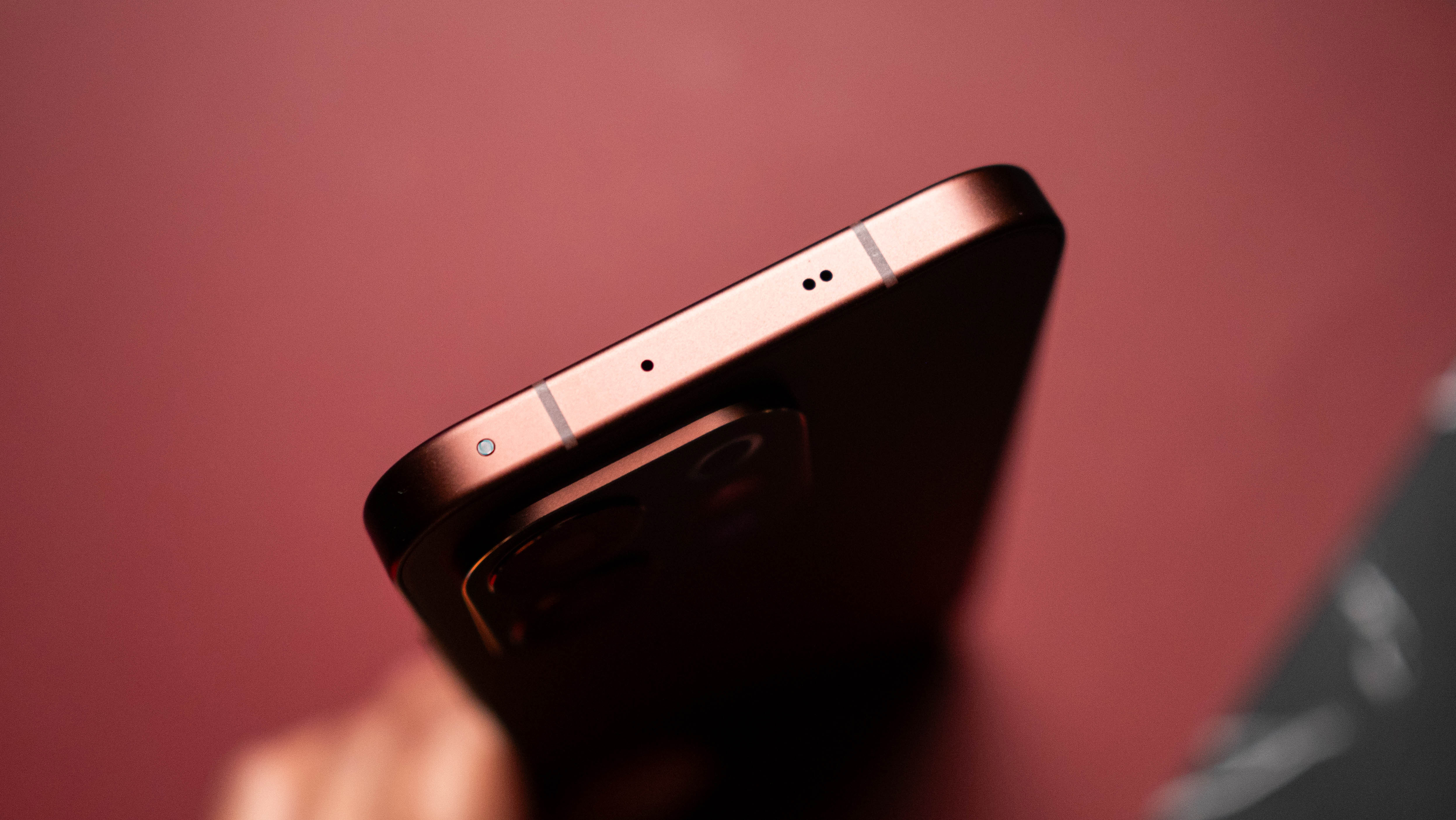 Vivo V70 Elite review on Android Central