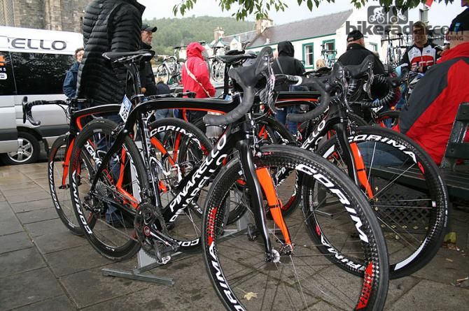 The Node4-Giordana team ride the same Pinarello Dogma 65.1 frames as Team Sky, but match theirs with a Campagnolo Super Record 11-speed groupset