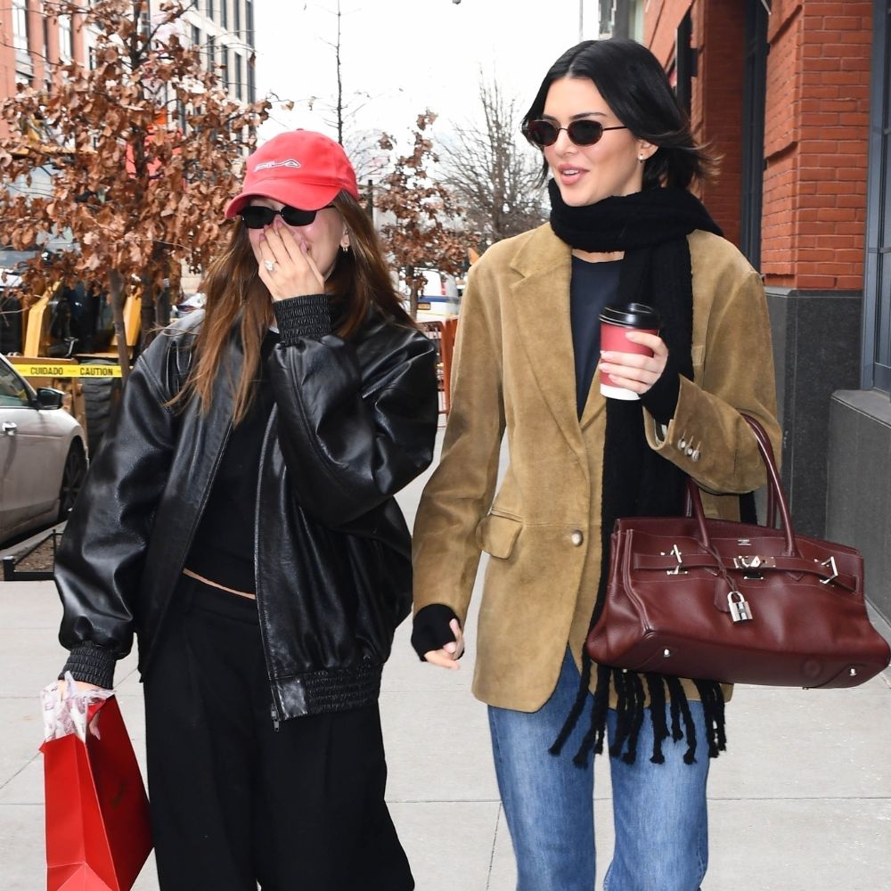 Kendall Jenner's Found the Spring Jacket and Flat Shoes That Make Straight-Leg Jeans Look So Chic