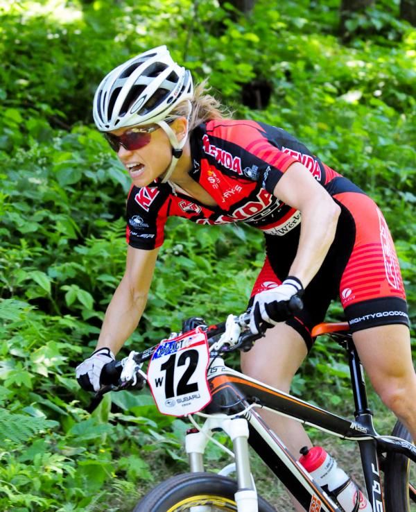 Judy Freeman (Kenda Felt) full-throttle and then some