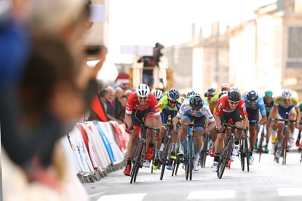 John Degenkolb wins the bunch sprint in Ses Salines