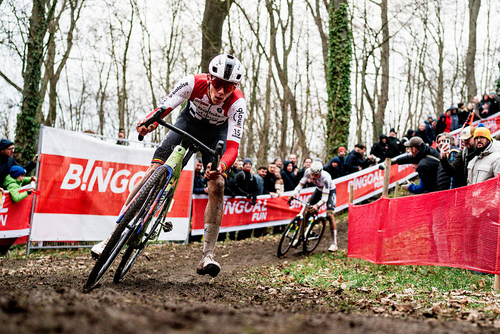 NAMUR, BELGIUM - DECEMBER 14: Thibau Nys of Belgium and Team Baloise Glowi Lions competes during the 16th UCI Cyclo-Cross World Cup Namur 2025 - Men's Elite on December 14, 2025 in Namur, Belgium. (Photo by Billy Ceusters/Getty Images)