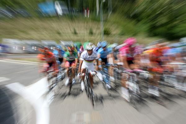 Paolo Bettini (Quickstep-Innergetic) tried in the sprint but was no match for Danilo Napolitano (Lampre-Fondital).