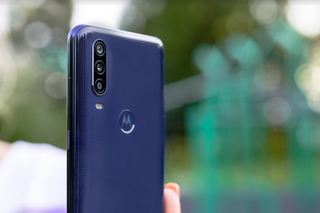 Motorola One Action Review