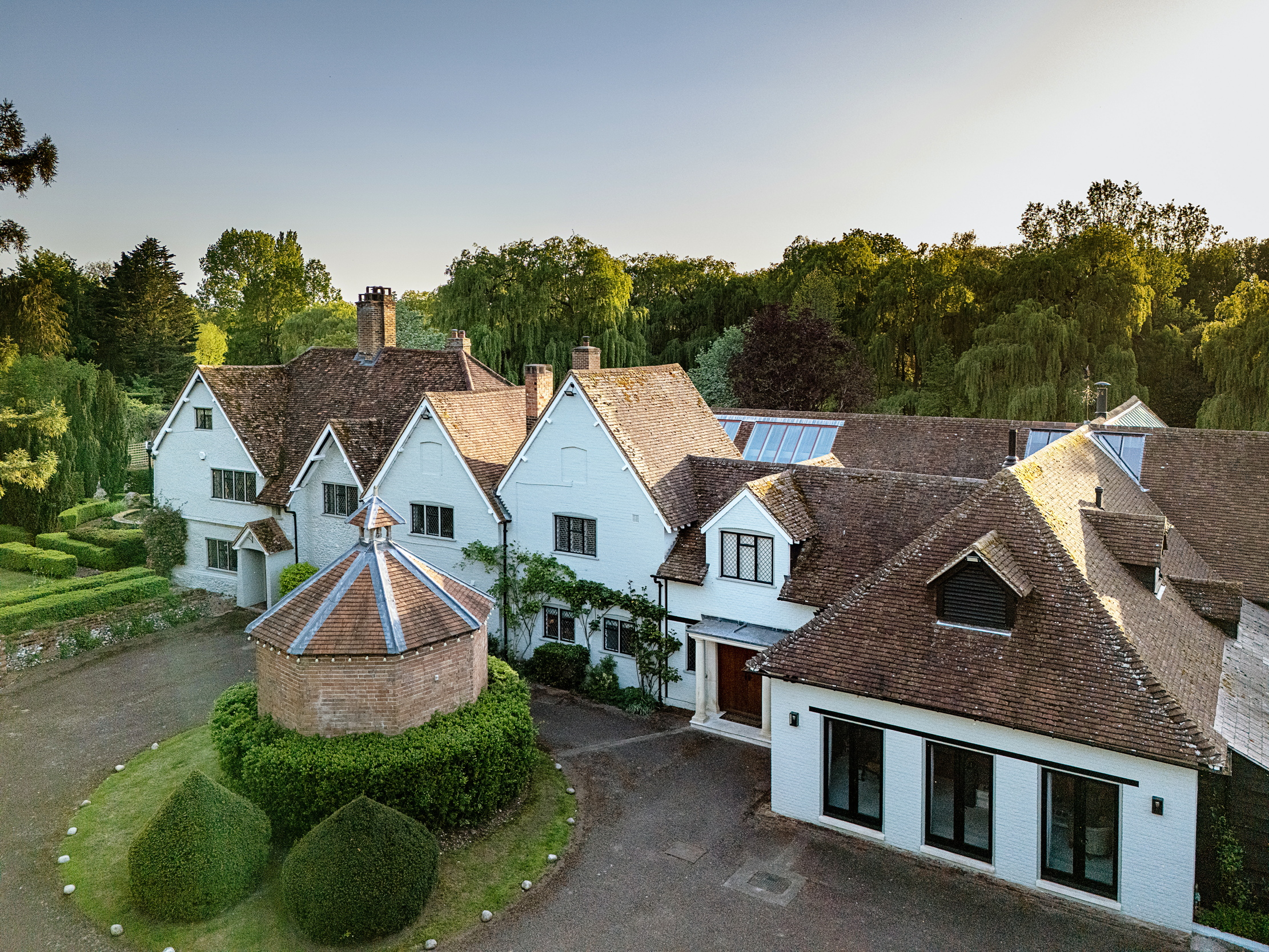 Images of the sublime Rectory Farm House in Oxfordshire