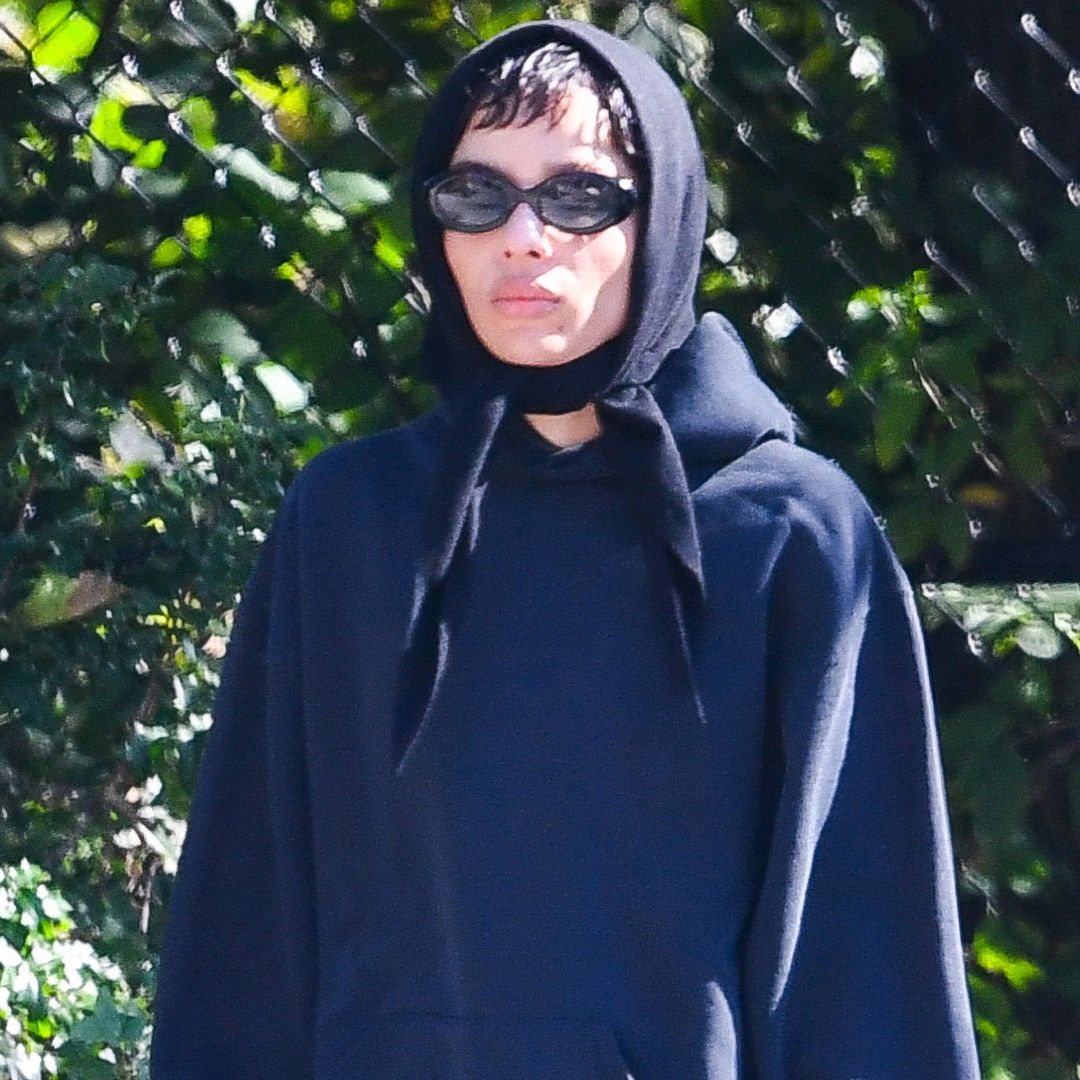 Zoë Kravitz was spotted in NYC wearing corduroy pants, a knit head scarf, and Vans sneakers