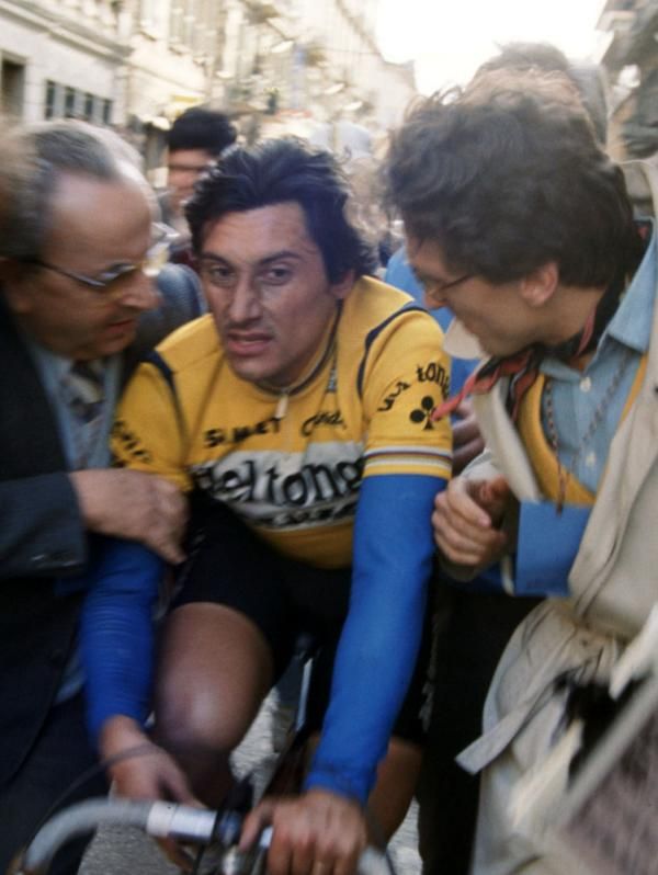 Giuseppe Saronni gets quizzed by the press at the finish
