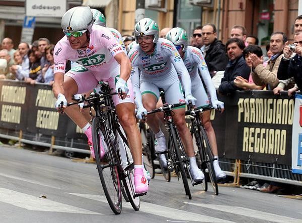 Danilo Di Luca led his LPR Brakes team to sixth place on the day.