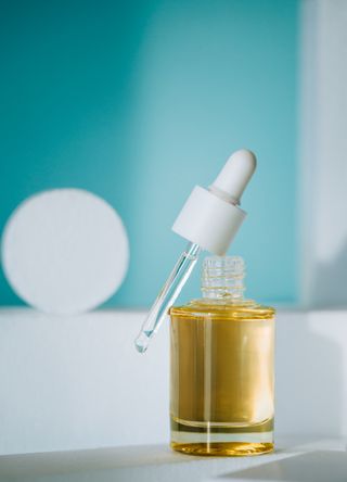 facial oil