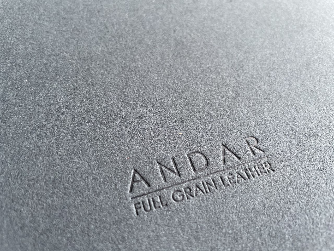 Andar The Helm MacBook Case Microfiber interior