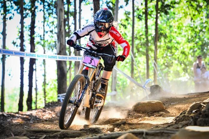 Having been the strongest rider throughout the qualifying, Madison Saracen Factory Team youngster Manon Carpenter was fully deserving for her 2014 UCI MTB World Cup win at the Cascades MTB Park on a hot Saturday afternoon.